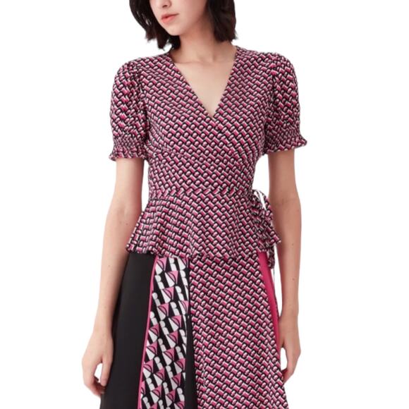 Diane von Furstenberg Emilia 3D Chain Printed Wrap Top Pink Size 16 - Picture 1 of 12